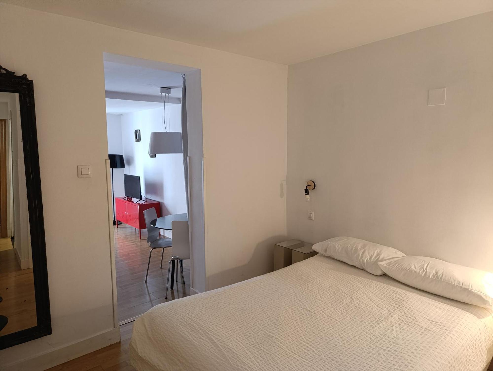 Apartamento En Huertas Мадрид Экстерьер фото