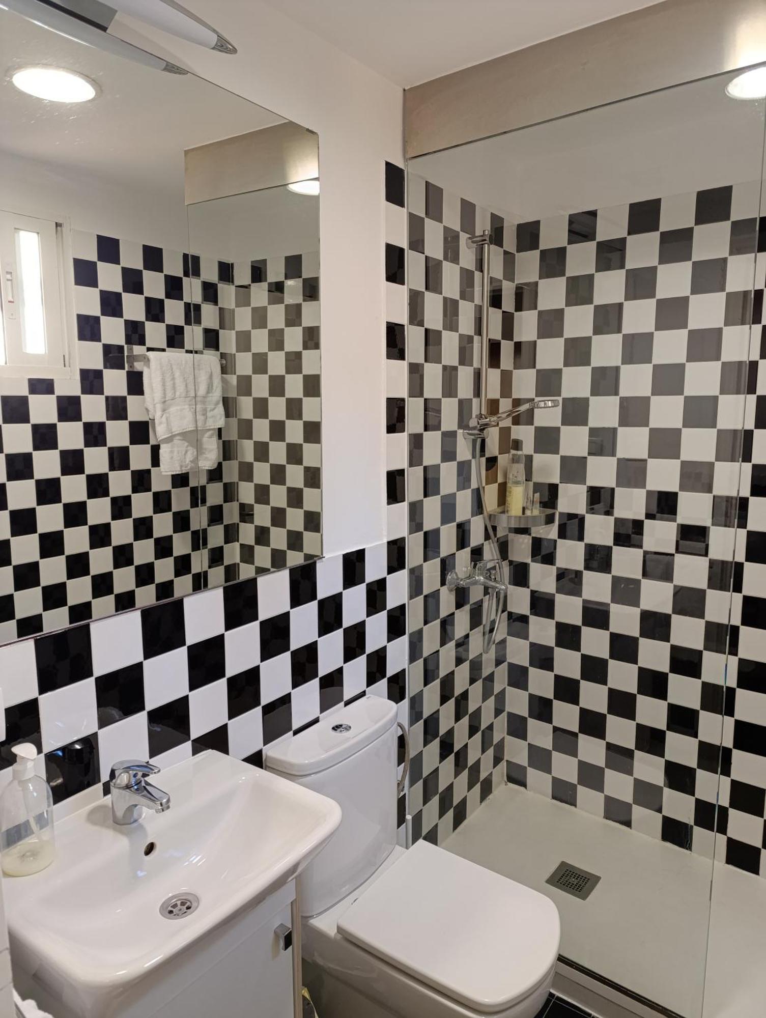 Apartamento En Huertas Мадрид Экстерьер фото